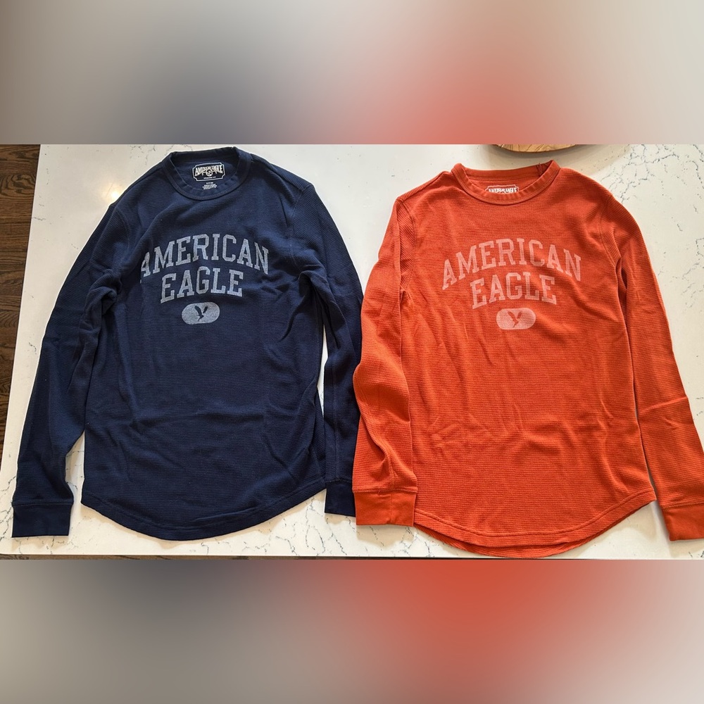 2 American Eagle Long Sleeve T-Shirts Men’s Size Small Navy Blue and Orange
